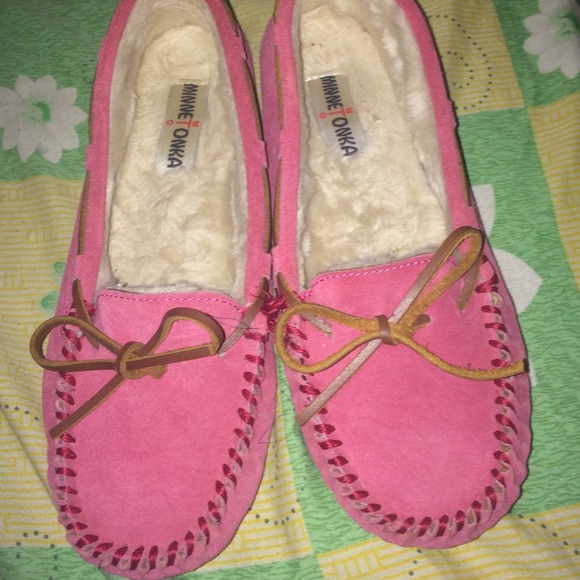 Minnetonka Shoes - Moccasins