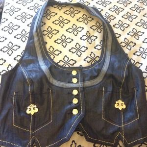 Very cute dereon denim vest! NWOT never worn