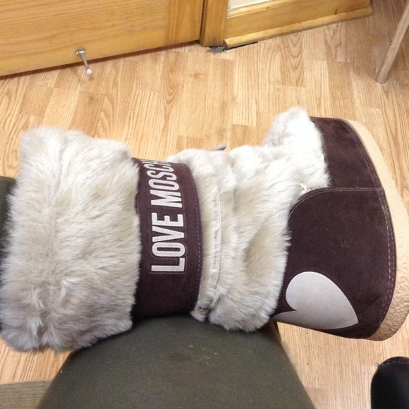 Space boots - Picture 3 of 4