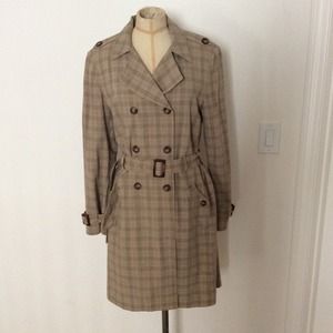 LIZ CLAIBORNE TRENCH COAT ⭐️REDUCED ⭐️