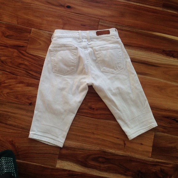 Sundown Straight Bermuda Shorts - Picture 2 of 4