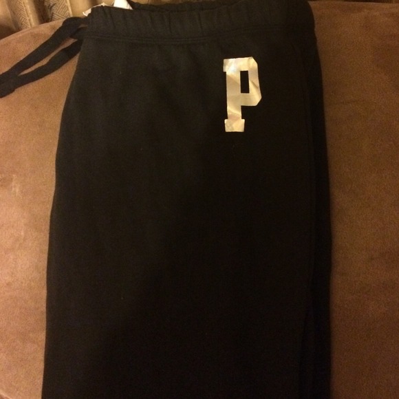 SOLD VS PINK SWEATS - Picture 3 of 4