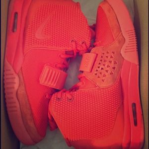 Nike Air Yeezy II Red October