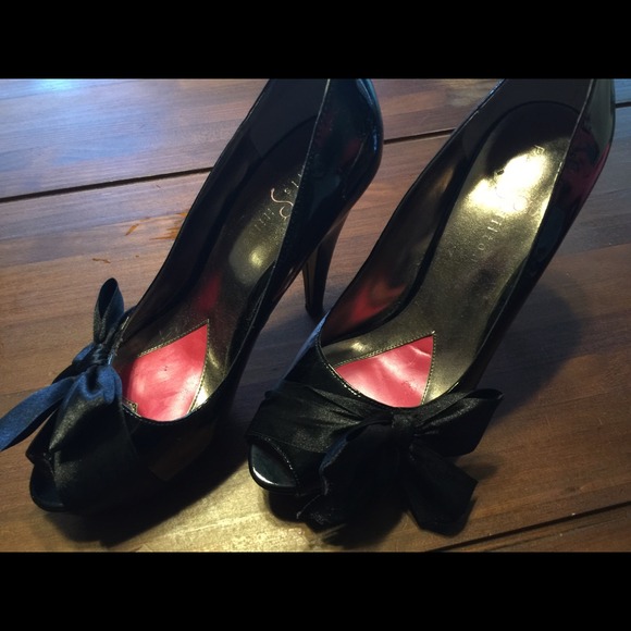 Paris Hilton High Heels 9M