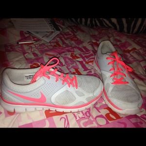 Nike tennis shoes.