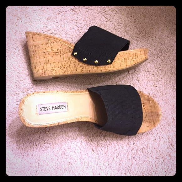 Steve Madden Wedges