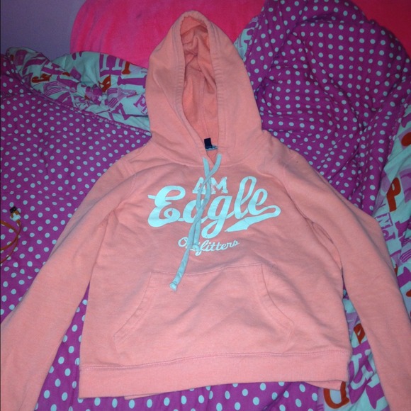 Medium American eagle peach hoodie