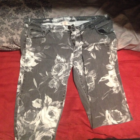 B&W floral skinny jeans