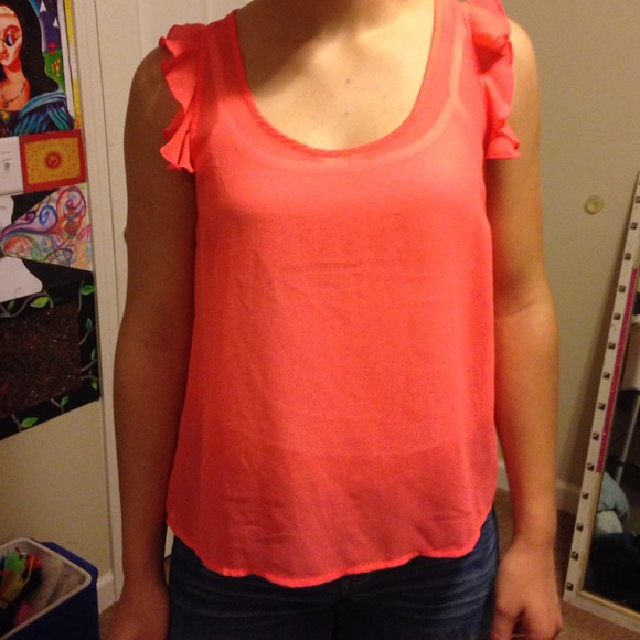 Top - Picture 3 of 3