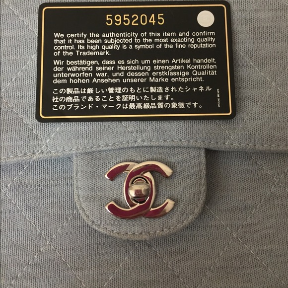 ⛔️SOLD⛔️ Authentic Chanel Jersey Classic Flap - Picture 2 of 4