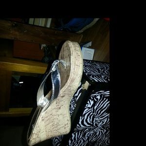 Thong wedges