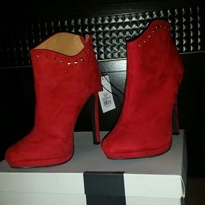 Red heel bootie