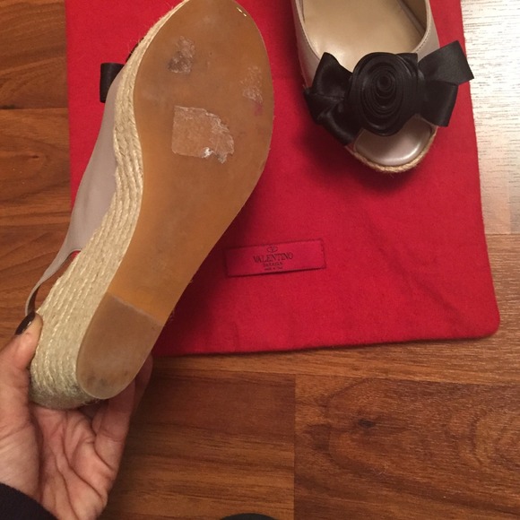 Valentino year round satin bow wedges - Picture 2 of 3