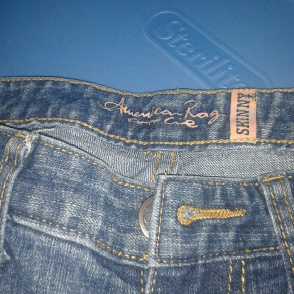 American rag blue jeans