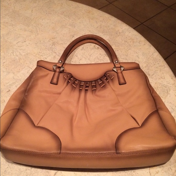 Maxx Handbags - Large tan "Maxx" bag