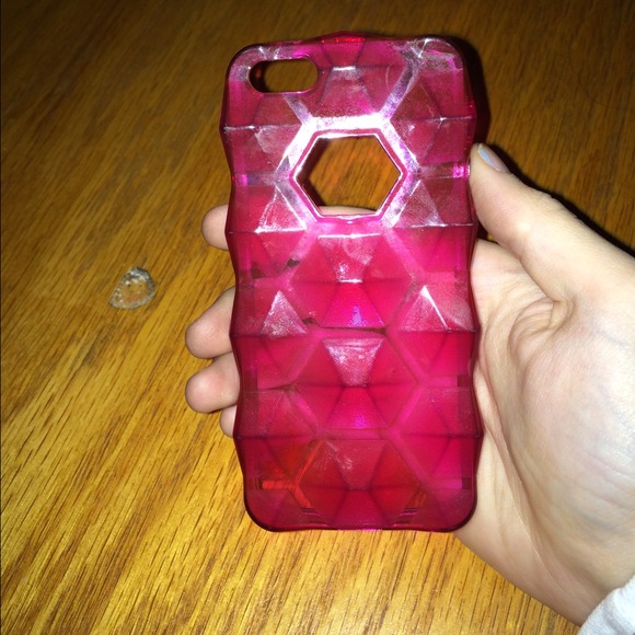 iPhone 5/5s cases - Picture 3 of 4