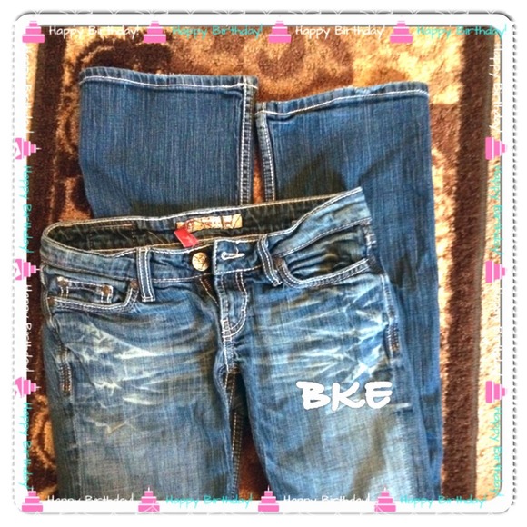 Distressed BKE Jeans