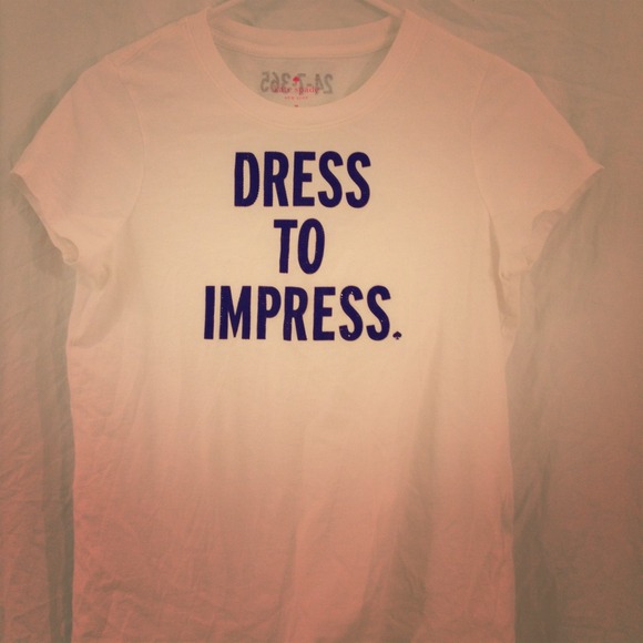 Kate Spade "dress to impress" tee