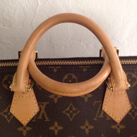 💥🎉Host Pick🎉💥Louis Vuitton Speedy 30 - Picture 3 of 4