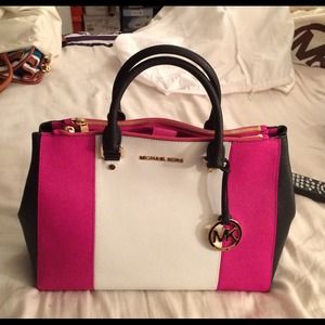 Michael Kors Large Sutton