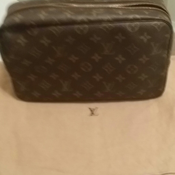 AUTHENTIC LOUIS VUITTON TROUSSE/COSMETIC - Picture 3 of 4