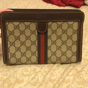 Gucci small clutch🍁