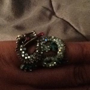 Dragon ring