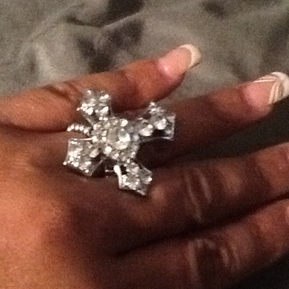 Cross ring