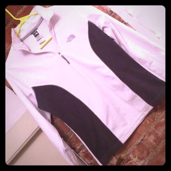 North Face Fleece Quarter Zip