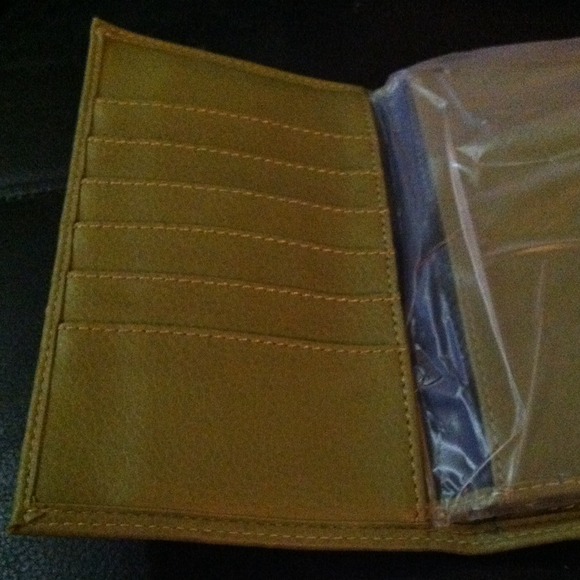 !!SALE 50% OFF!! " green leather cell phone wallet - Picture 3 of 4