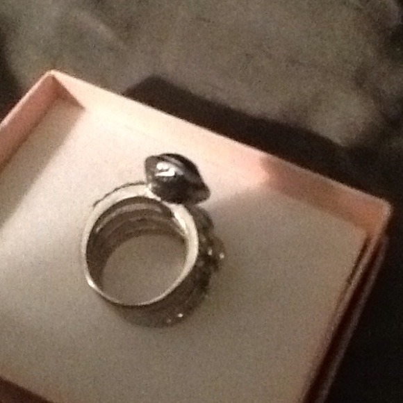 Stacked ring - Picture 3 of 3