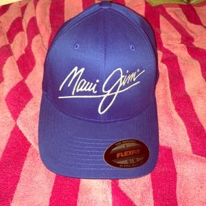 Never worn Maui Jim baseball cap
