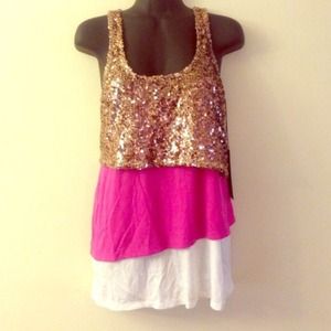 Gold sequence, pink & white rock & republic tank