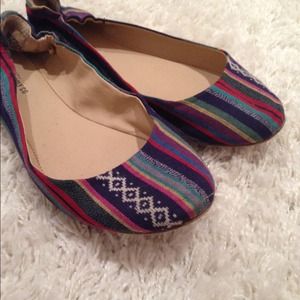 Colorful Tribal Print Flats