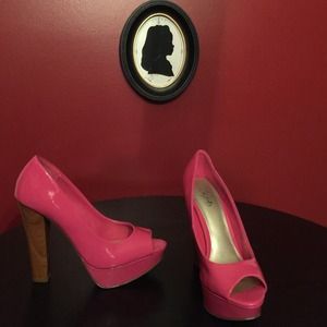 Pink clunky heel