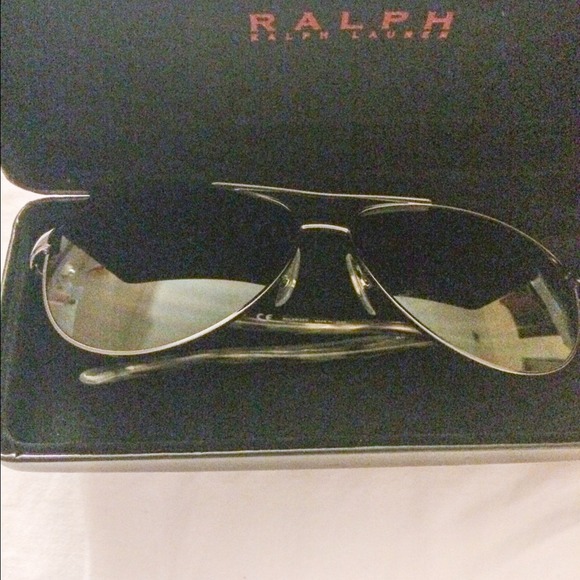 Ralph Lauren aviator sunglasses authentic!