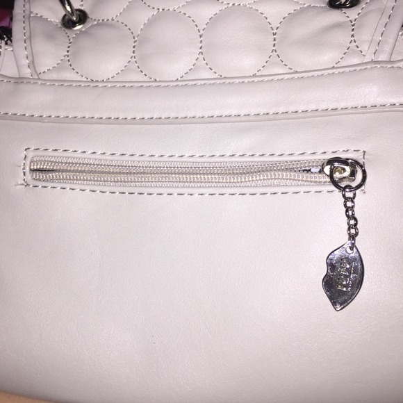 Purse - Picture 3 of 4