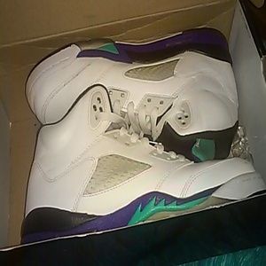 Grape 5's