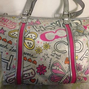 Coach poppy collection