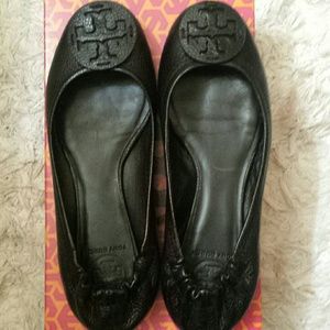 Tory burch black flats