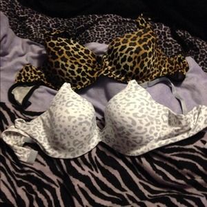 🎉 BUNDLE 🎉 Leopard print bras