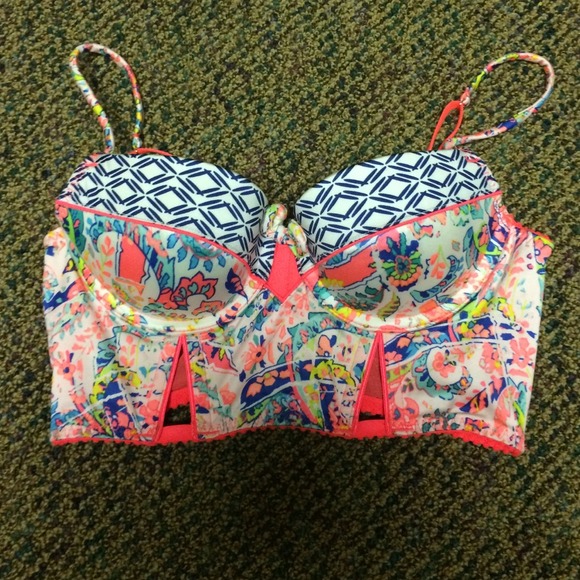 VS Body Very Sexy Balconet Bra