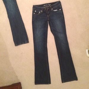 American eagle favorite boyfriend jeans