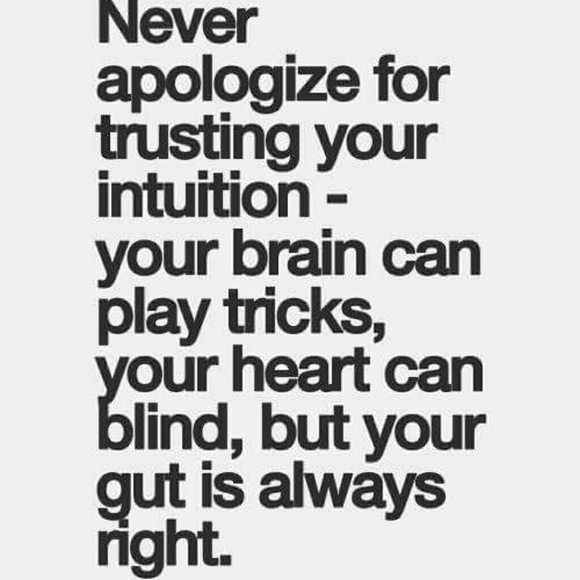 PLEASE SHARE ME! MEET YOUR SELLER! - Picture 2 of 3