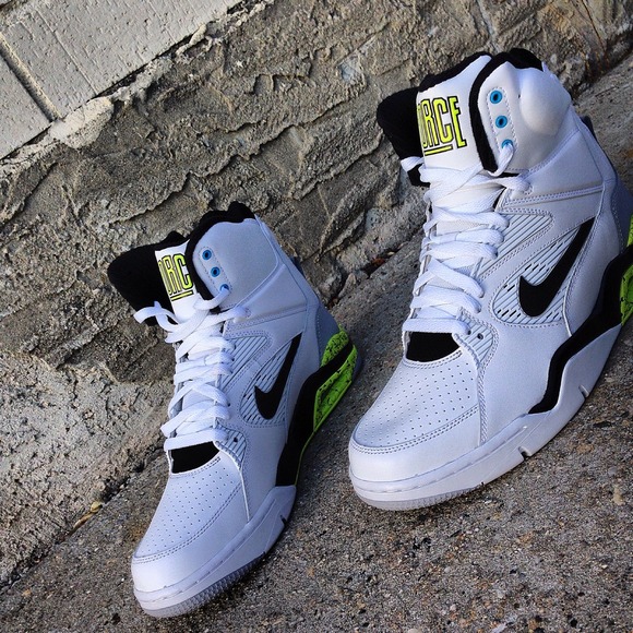 Nike Air Commander Force - Picture 2 of 4