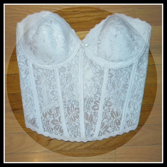 White lace bralette bustier