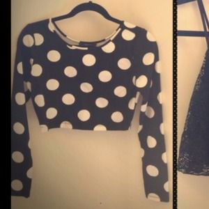 ✨polka dot shirt ✨