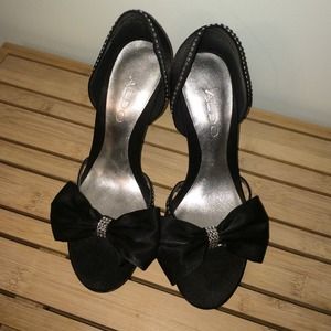 Black Aldo Satin Bow Pumps