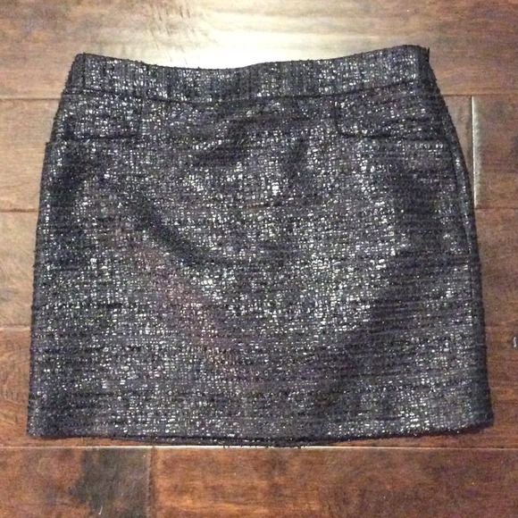 🌟ON SALE🌟 Sz 6 The Limited black mini skirt