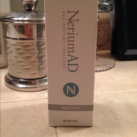 Nerium AD night cream